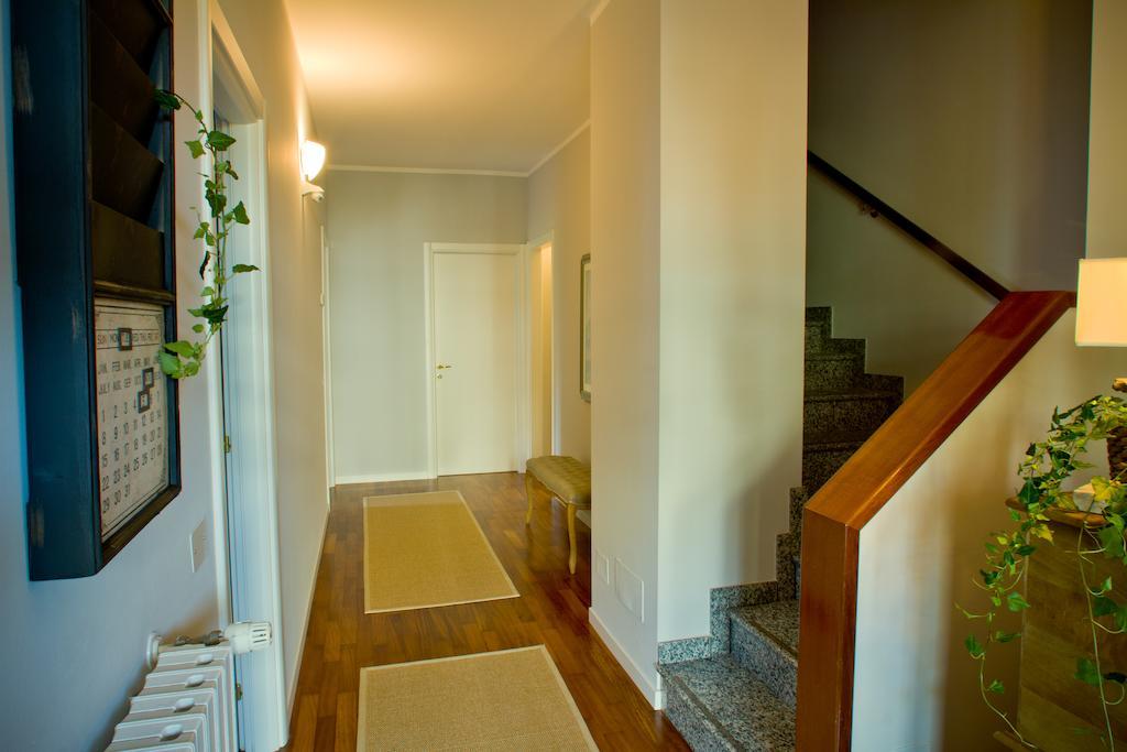Borgo Manzoni - Charming House Hotel Роцано Екстериор снимка